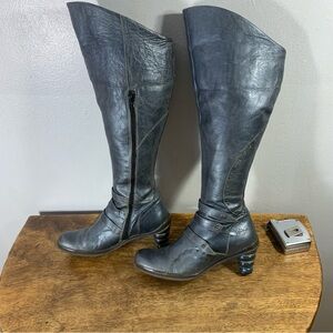 Eject woman’s boho leather boots